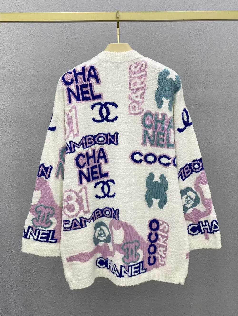 CHANEL with Pink & Blue Accents Knit Logo Graphic Cardigan Sweater - Picture 2 of 9